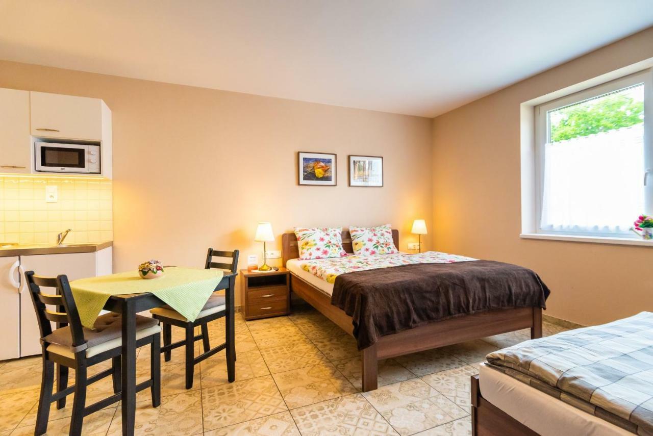 Apartment Ephelia